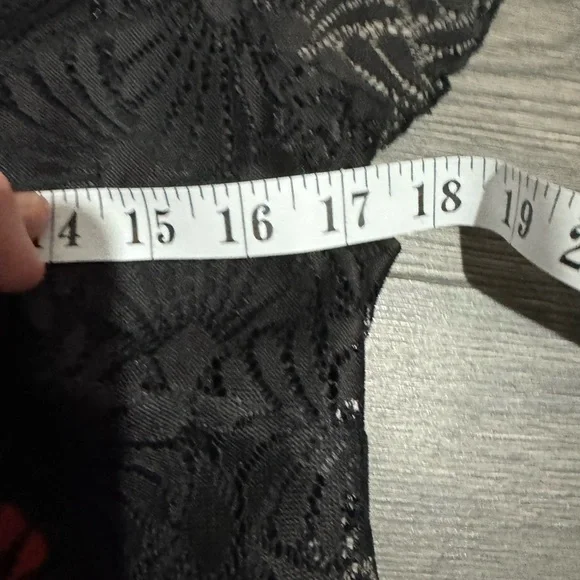 DESIGUAL mini dress silvana cap sleeve lace black v neck party floral cocktail 8 - Picture 7 of 9